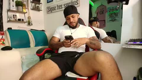 Snapshot of leenar_key chatting on 11-28-25, 07:16 leenar_key online show from 11-28-25, 07:16