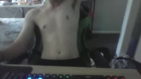 Snapshot of leesfeats chatting on 02-20-25, 12:19 LeesFeats online show from 02-20-25, 12:19