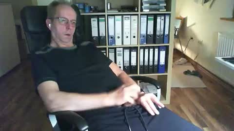 Dave online show from 11-19-25, 11:05