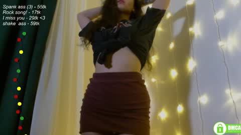 hey Im Leia and I love rock  online show from 02-15-25, 06:44