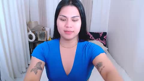 Snapshot of leighcortesi chatting on 10-16-25, 03:35 Cailey online show from 10-16-25, 03:35