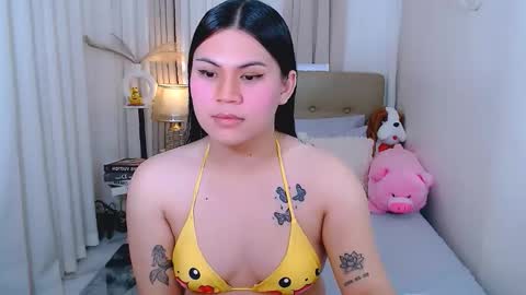 Snapshot of leighcortesi chatting on 11-25-25, 04:12 Cailey online show from 11-25-25, 04:12