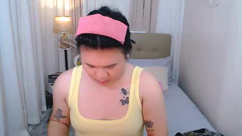 Snapshot of leighcortesi chatting on 11-30-25, 10:03 Cailey online show from 11-30-25, 10:03