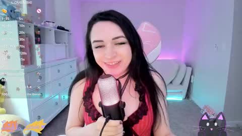 Snapshot of leighlalove chatting on 10-13-25, 08:31 Leighla online show from 10-13-25, 08:31