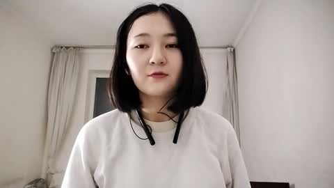 Ur sunny Leigh online show from 10-11-25, 05:44