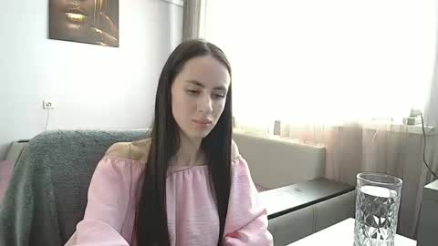 Leila online show from 09-22-25, 11:12