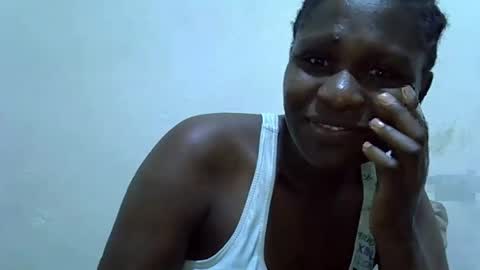 leilacuty13 online show from 10-03-25, 06:43