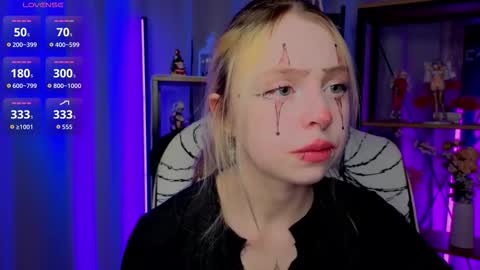 Snapshot of leiladwight chatting on 01-14-26, 01:39 Leila online show from 01-14-26, 01:39