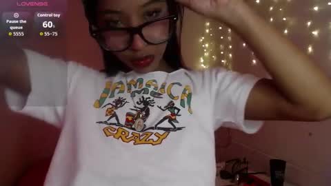 leilaebony_ online show from 09-17-25, 12:40