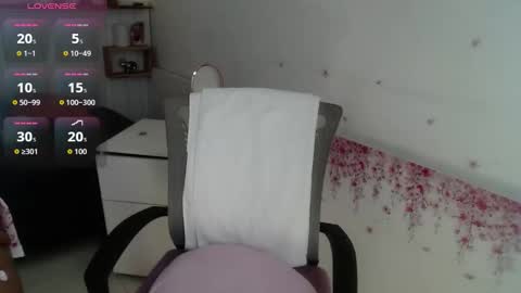 leilaebony_ online show from 09-19-25, 12:39