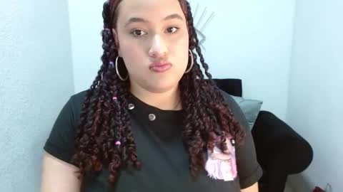 Snapshot of leilaprettysex chatting on 02-09-26, 12:20 leilaprettysex online show from 02-09-26, 12:20