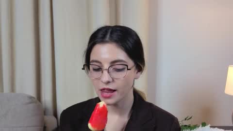 Alexandria online show from 10-31-25, 06:20