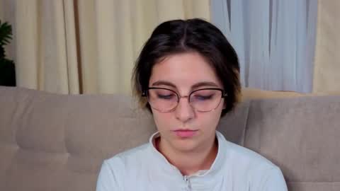 Alexandria online show from 11-06-25, 06:42