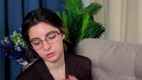 Alexandria online show from 11-07-25, 08:42