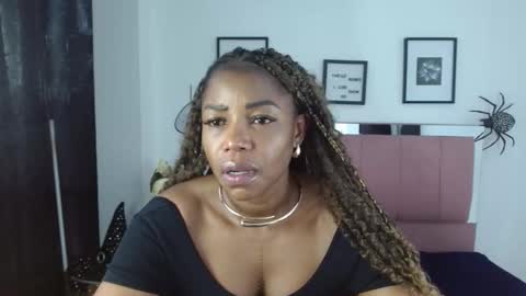 Leidy online show from 10-28-25, 08:55