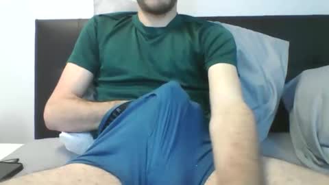 lemonspark997 online show from 11-18-25, 04:17