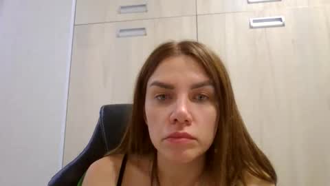 Snapshot of lena6122000 chatting on 09-18-25, 11:18 lena6122000 online show from 09-18-25, 11:18