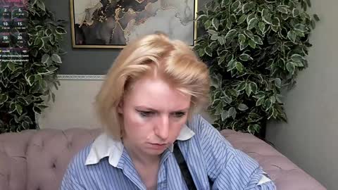 Lena online show from 12-05-24, 02:22