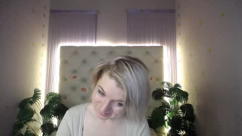 Lena online show from 01-10-25, 04:01