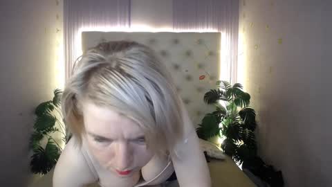 Lena online show from 01-12-25, 07:00