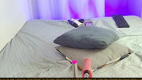 Lenaandwilliam online show from 12-19-24, 09:06