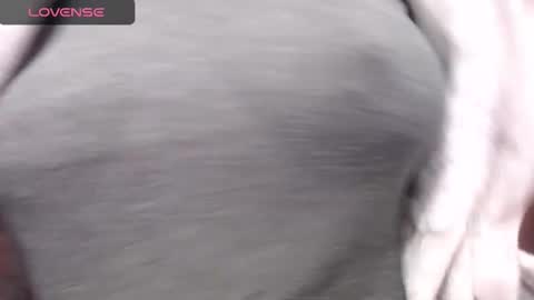 lenagolden online show from 12-01-25, 12:10