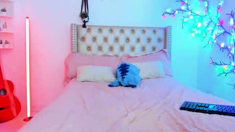 Lena  online show from 03-20-26, 08:35