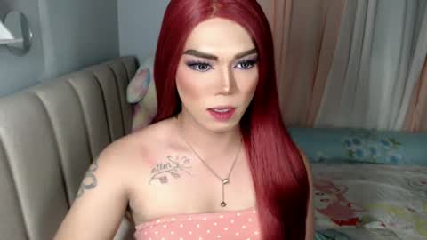 Snapshot of lenawet_0520 chatting on 12-11-24, 11:51 lena online show from 12-11-24, 11:51