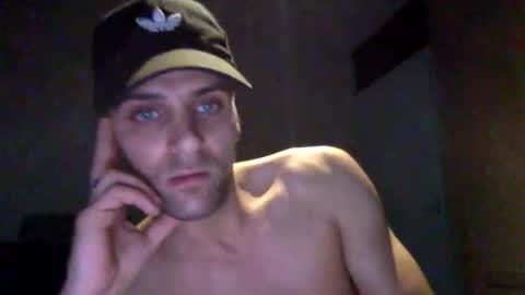 Armando online show from 10-26-25, 03:29