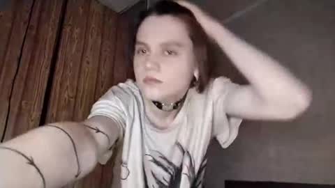 Aino online show from 12-04-25, 07:06