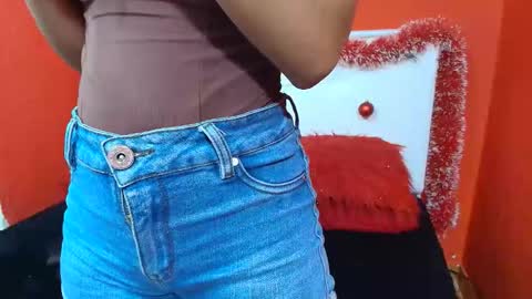 lennox_amy online show from 12-20-25, 12:34