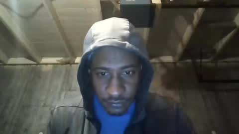 leo199984 online show from 10-28-25, 02:48