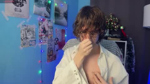 Leo online show from 12-20-25, 02:46