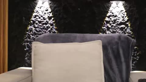 Leo  Diaz online show from 12-22-25, 12:51