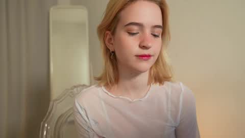  Ashly  online show from 01-26-25, 03:47