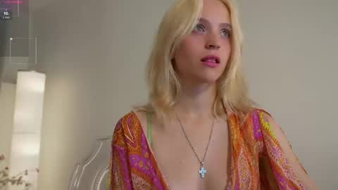  Ashly  online show from 10-11-25, 03:43