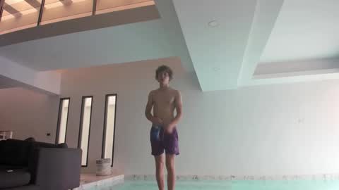 leo_wildd online show from 11-05-25, 04:56