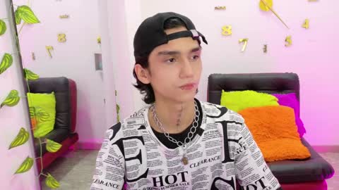 Leo online show from 01-21-25, 01:11