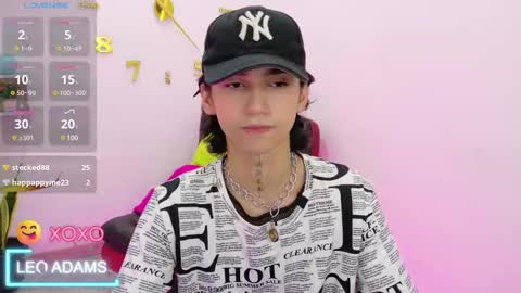 Leo online show from 03-08-25, 01:25