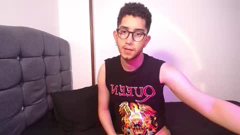 Leoh online show from 11-18-25, 02:06