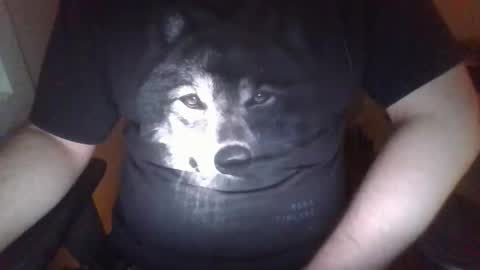 Leon online show from 10-31-25, 03:57