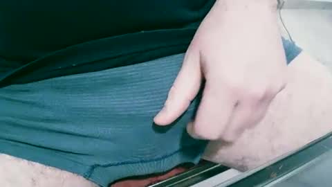 leon_pgorda online show from 09-30-25, 04:23