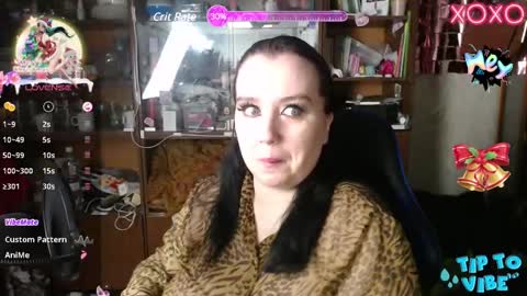 Leona Harrison online show from 01-09-25, 03:15
