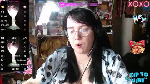 Leona Harrison online show from 01-28-25, 01:16