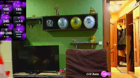 Snapshot of leona_tracie chatting on 02-26-26, 08:08 Leona tracie online show from 02-26-26, 08:08