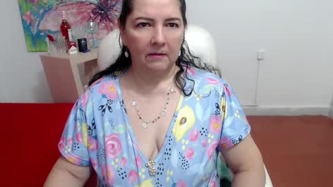 Snapshot of leonela_69 chatting on 09-18-25, 01:18 leonela online show from 09-18-25, 01:18