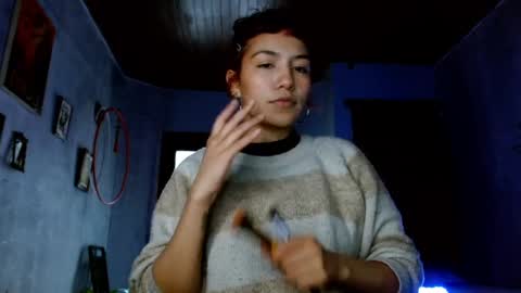 leonela  online show from 09-19-25, 08:42
