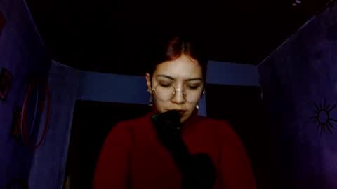 leonela  online show from 09-26-25, 12:14