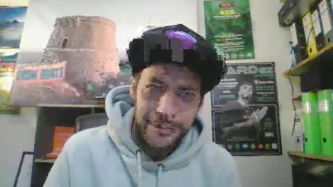 leonidascum online show from 11-29-25, 09:34