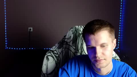 Leon online show from 01-03-25, 02:40